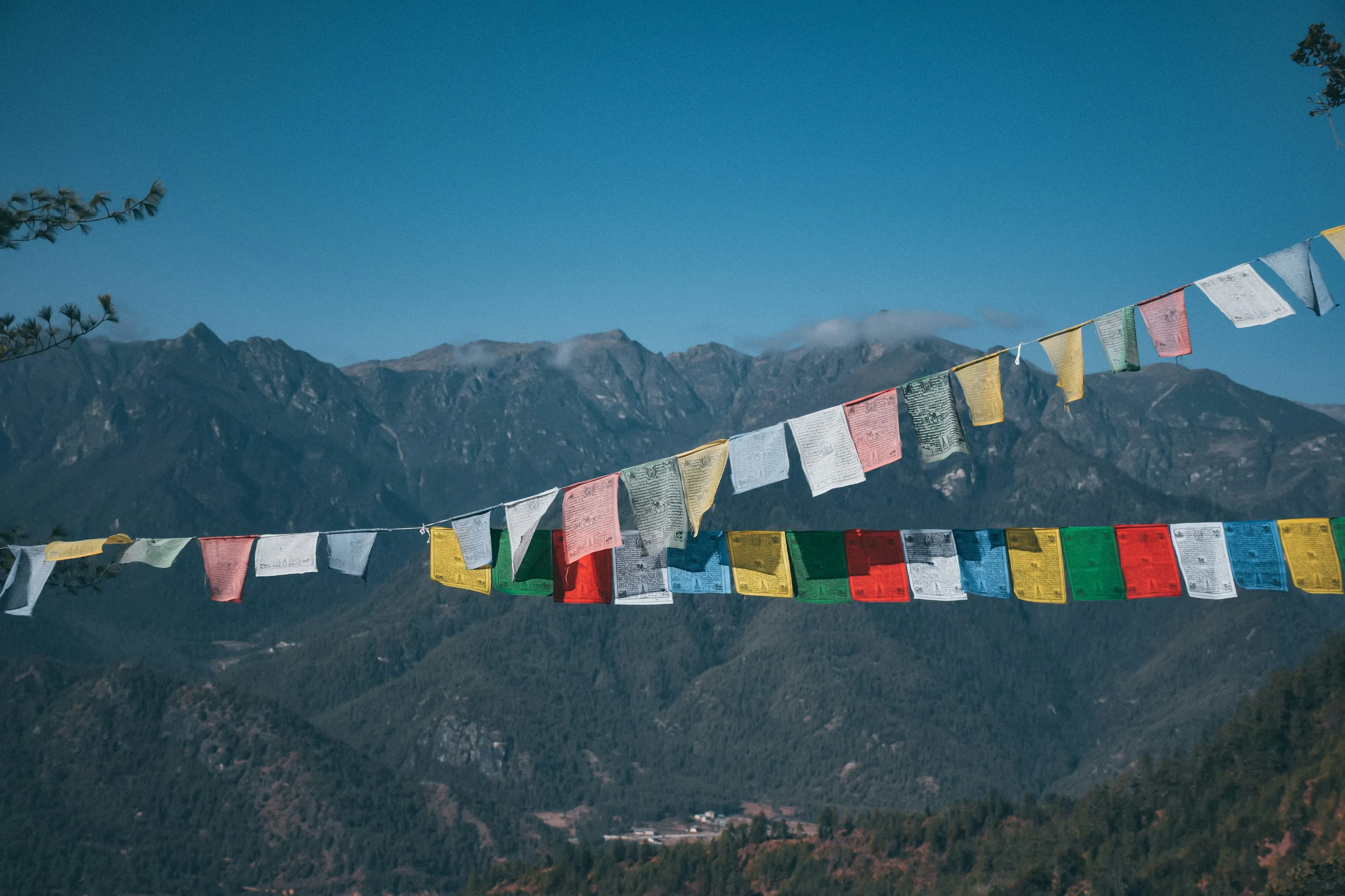 How to Travel to Bhutan from Sudan (2025): A Complete Guide to Visa, SDF, Flights, & Itineraries