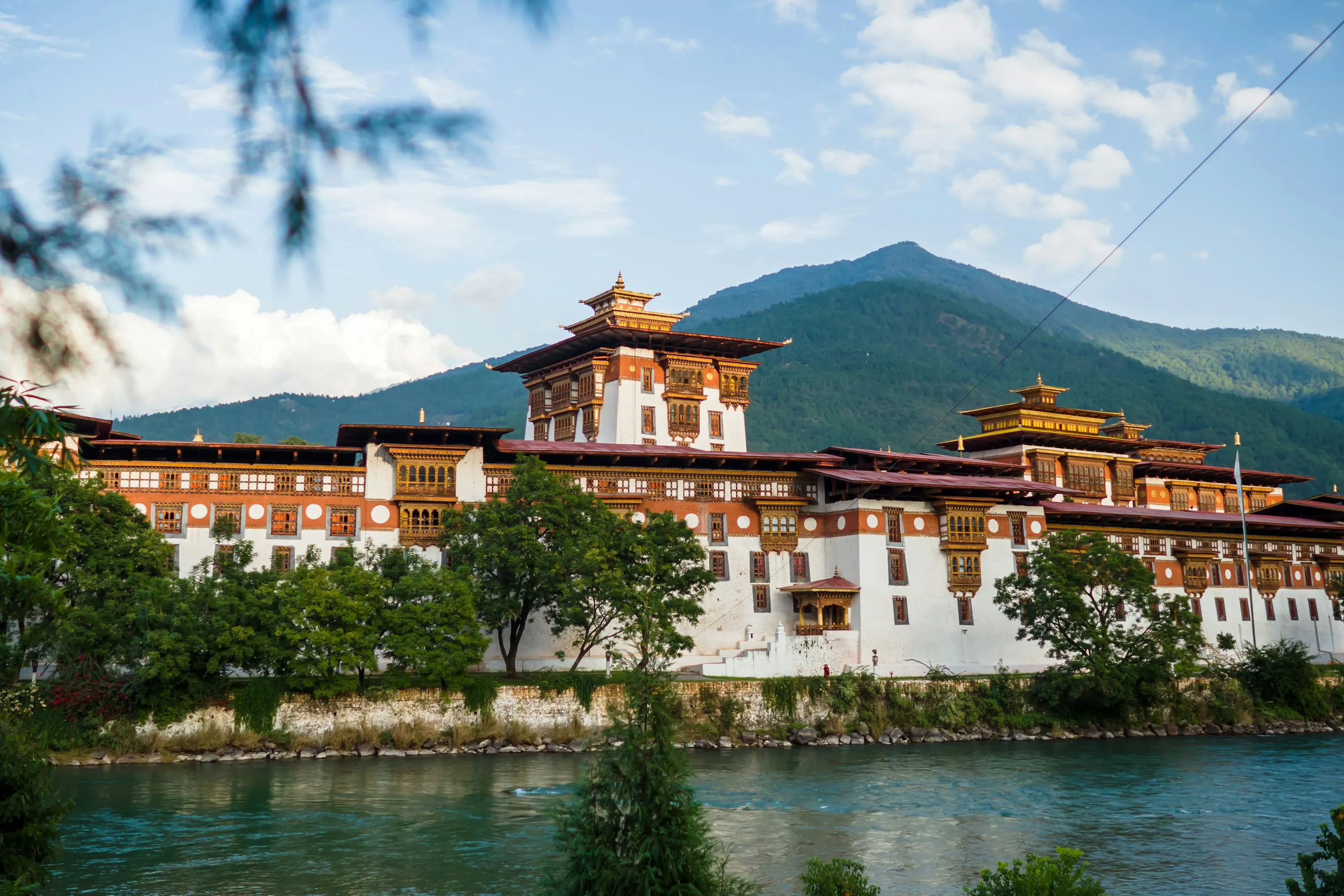 How to Travel to Bhutan from Switzerland (2025): A Complete Guide to Visa, SDF, Flights, & Itineraries