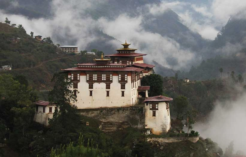Best Travel Destinations in Lhuntse, Bhutan | Top Places to Visit with Manifest Bhutan Expeditions